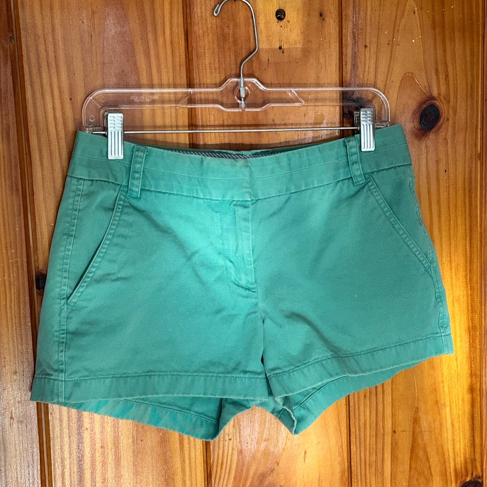 J Crew Women’s 3” chino Shorts